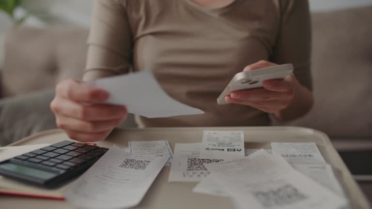 The Pros and Cons of Taking Bad Credit Loans
