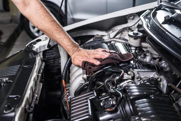 Professional Detailing That Keeps Your Car Spotless